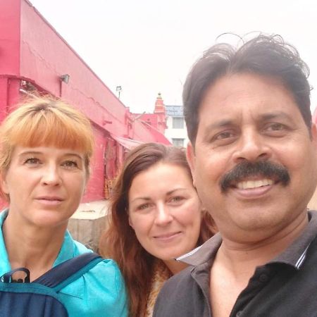 Varuna Palace-Fully Vaccinated Staff Varanasi Dış mekan fotoğraf